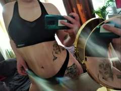 Raubmiez-hot - female with brown hair webcam at xLoveCam