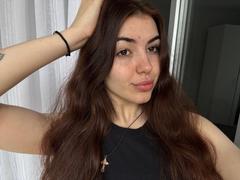 ClarindaWiatr - female with brown hair and  big tits webcam at xLoveCam
