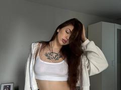 ClarindaWiatr - female with brown hair and  big tits webcam at xLoveCam