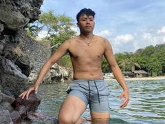 Rayzen69 - male webcam at xLoveCam