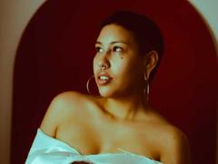 RebbekaBhons - female with black hair and  big tits webcam at LiveJasmin