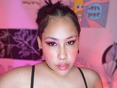 RebbekaBhons - female with black hair and  big tits webcam at LiveJasmin