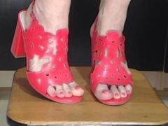 RebeccaDarling - blond female with  small tits webcam at xLoveCam