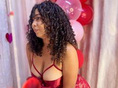 RebeccaMils - female with black hair and  small tits webcam at xLoveCam