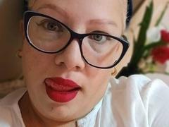 RebbeccaHunter - blond female with  big tits webcam at LiveJasmin