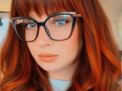 RedBomb-hot - female with red hair webcam at xLoveCam