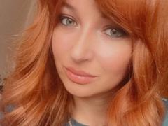 RedBomb-hot - female with red hair webcam at xLoveCam