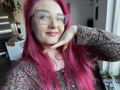 RedKissRuby - blond female with  big tits webcam at xLoveCam