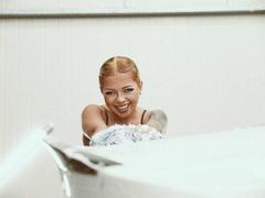 RedLara - blond female webcam at xLoveCam