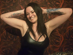 ReifeCleo4U-hot - female with black hair webcam at xLoveCam