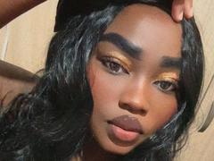 ReinaEbanox - female with black hair and  big tits webcam at xLoveCam