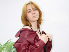 RemyCalhoun - blond female with  big tits webcam at xLoveCam