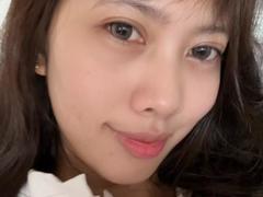 Ressy from xLoveCam