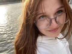 RevaLavallie - female with red hair webcam at xLoveCam