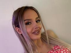 RheaI - blond female webcam at xLoveCam