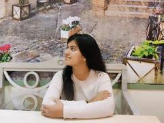 RianaShy - female with brown hair webcam at xLoveCam