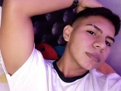 RichiiHott from xLoveCam