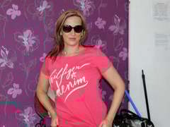 Rikki-hot - blond female webcam at xLoveCam