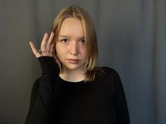 RimaPecinovsky - female with brown hair webcam at xLoveCam