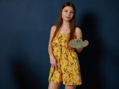 RinaAshley - female with brown hair webcam at LiveJasmin