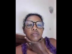 RitaClarence - female webcam at xLoveCam