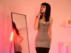 Riverly - female with black hair webcam at xLoveCam