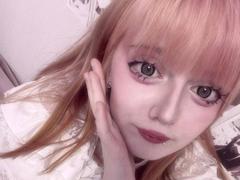 RobinKrapp - female webcam at xLoveCam