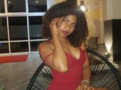 RonaSweet from xLoveCam