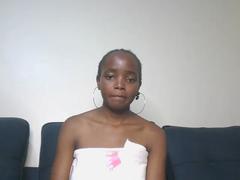 RosaliaAmour from xLoveCam