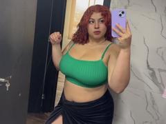 RoseDijon - female webcam at xLoveCam