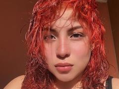 RoseDijon - female webcam at xLoveCam