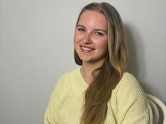RosePlayful69 - blond female webcam at xLoveCam