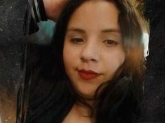 RosieTurner - female with  big tits webcam at xLoveCam