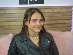 Rossylennon - female with brown hair and  big tits webcam at xLoveCam