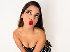 EimyWillians - female with brown hair webcam at LiveJasmin