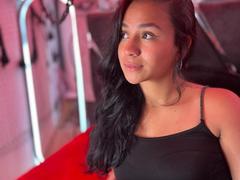 RouxiMori - female with  big tits webcam at xLoveCam