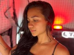 RouxiMori - female with  big tits webcam at xLoveCam