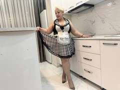 ArlineBigBoobs - blond female with  big tits webcam at ImLive