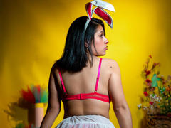 RoxanneHan - female with black hair and  big tits webcam at xLoveCam