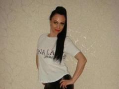 RoxolanaXDrim - female with black hair and  small tits webcam at xLoveCam