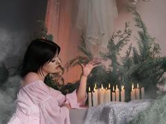 RoxyHopper - blond female webcam at LiveJasmin