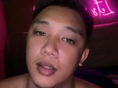 MasterYaro from xLoveCam