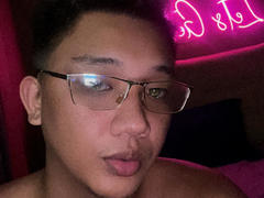 MasterYaro - male webcam at xLoveCam