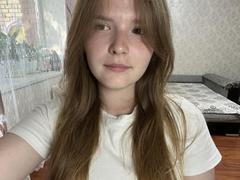 RozellaTorok - blond female webcam at xLoveCam
