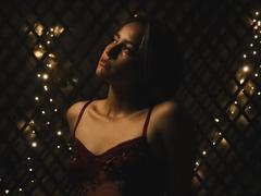 RubbyT - blond female webcam at xLoveCam