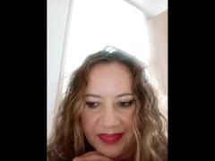 RubiaMature - female webcam at xLoveCam