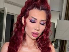 RubyMistique from xLoveCam