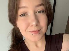 RubyOiler - female webcam at xLoveCam
