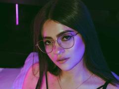 RubyRosee from xLoveCam