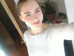 RubyRubin-hot - blond female webcam at xLoveCam